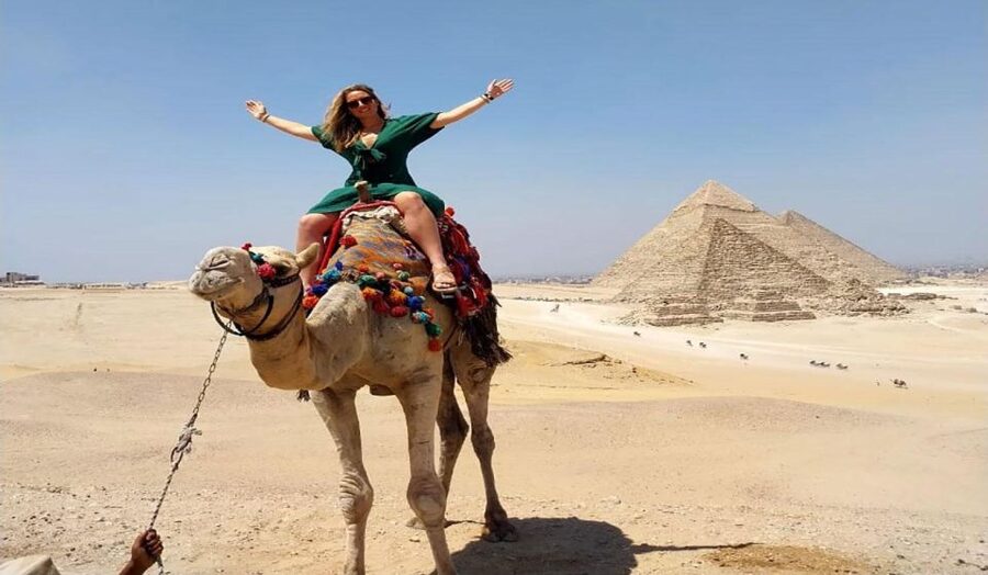 Cairo: Trip Pyramids, Sakkara, & Memphis Tour with Lunch - Pickup, Comfort, and How the Private Vehicle Affects Your Day