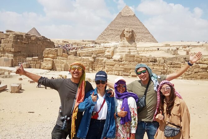 Day-Tour To Giza Pyramids, Great Sphinx, Egyptian Museum & Khan El Khalili - Khan al-Khalili in one hour: Islamic architecture you can actually notice