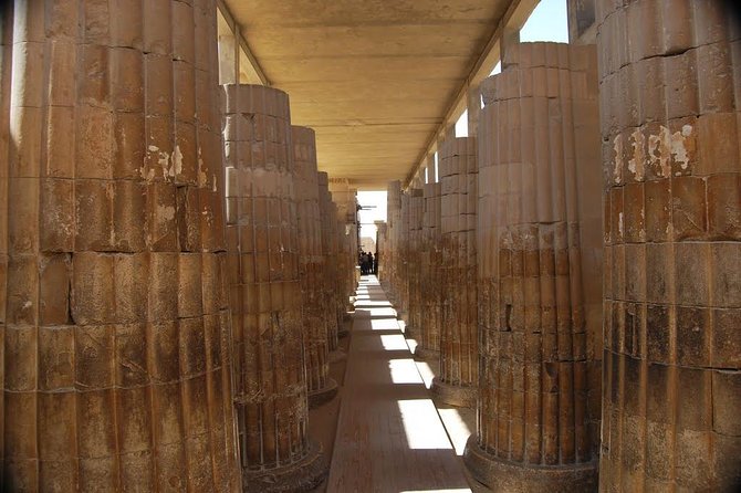 Day Tour to Giza Pyramids, Sphinx, Sakkara Pyramids and Dahshur Pyramids - About that papyrus shop stop: how to handle it without losing the day