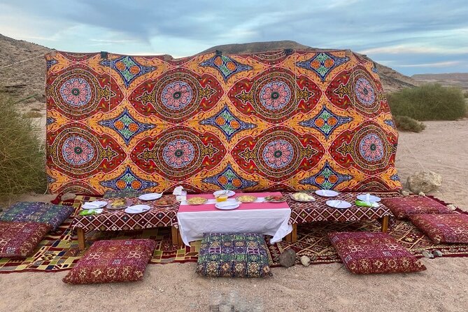 Dining in The Desert - Food Value Versus “Perfect Dinner”: How to Decide With Real Expectations