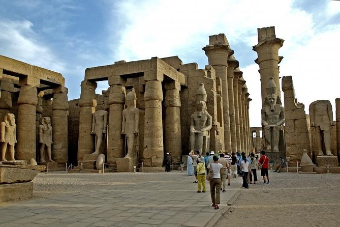 Discover Luxor East and West Banks Sightseeing -Full-Day Tour (Private) - Egyptologist Guides and the Value of a Calm Day