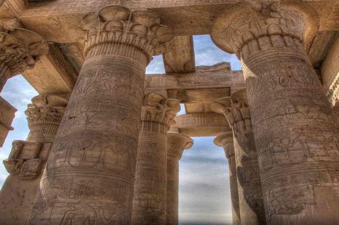 Edfu And Kom Ombo Temples Private Tour From Luxor - Lunch, snacks, and what to plan for