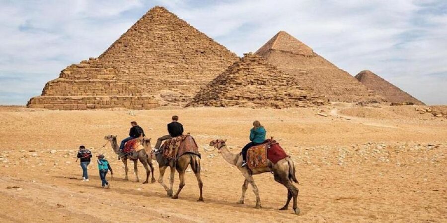 Egypt: Private 5-Day Tour, Nile Cruise, Flights & Balloon - Guide Style, Tips, and Store Pressure, How to Handle It Smoothly