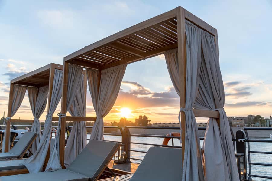From Aswan: 3-Day Cruise to Luxor with Hot Air Balloon - Guides, cabins, and the little comforts that matter more than you think
