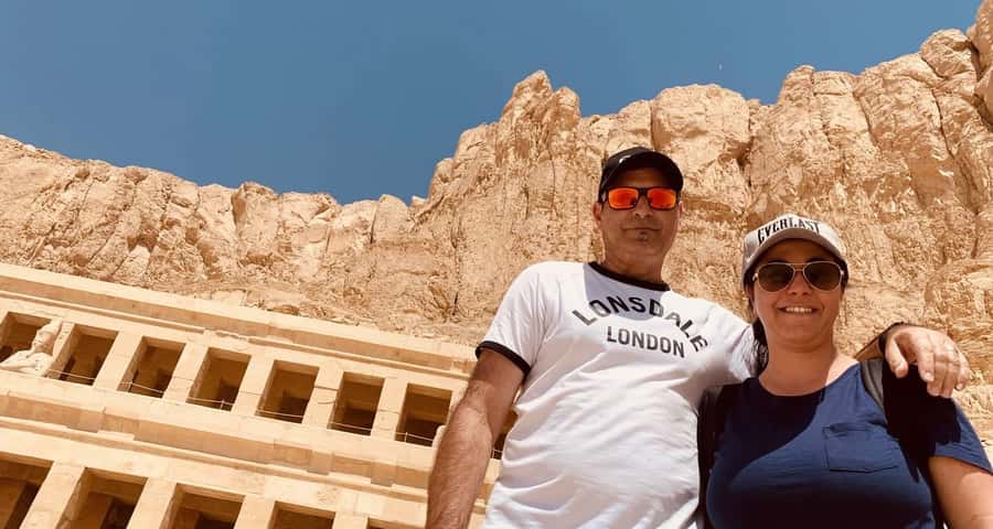 From Aswan: 4-Days 3-Night Nile Cruise with Hot Air Balloon - Aswan start: High Dam views, Philae Temple by motor boat, and your first night on the Nile