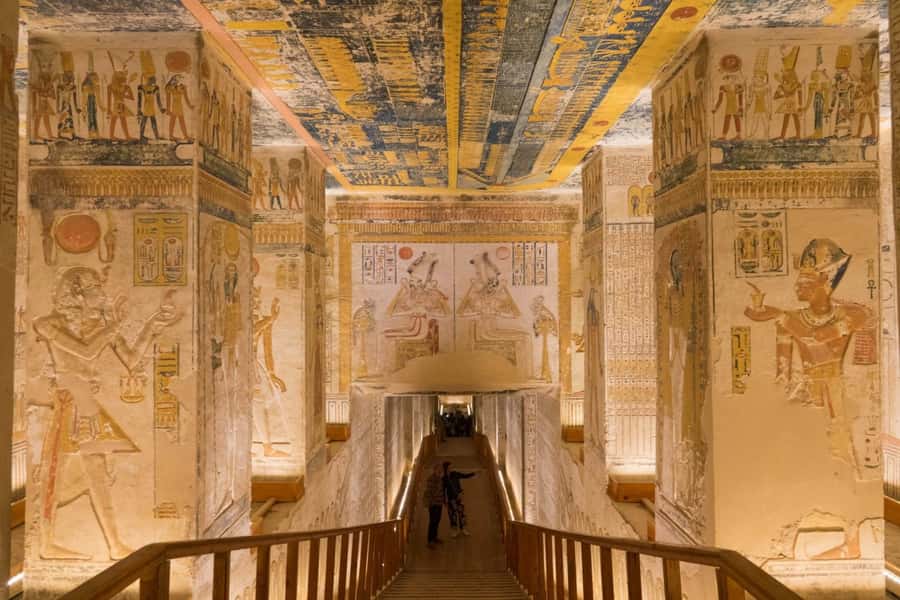 From Aswan:4 Days Nile Cruise Luxor Abu Simbel & Air Balloon - Who Should Book This Nile Cruise, and Who Should Pick Something Slower?