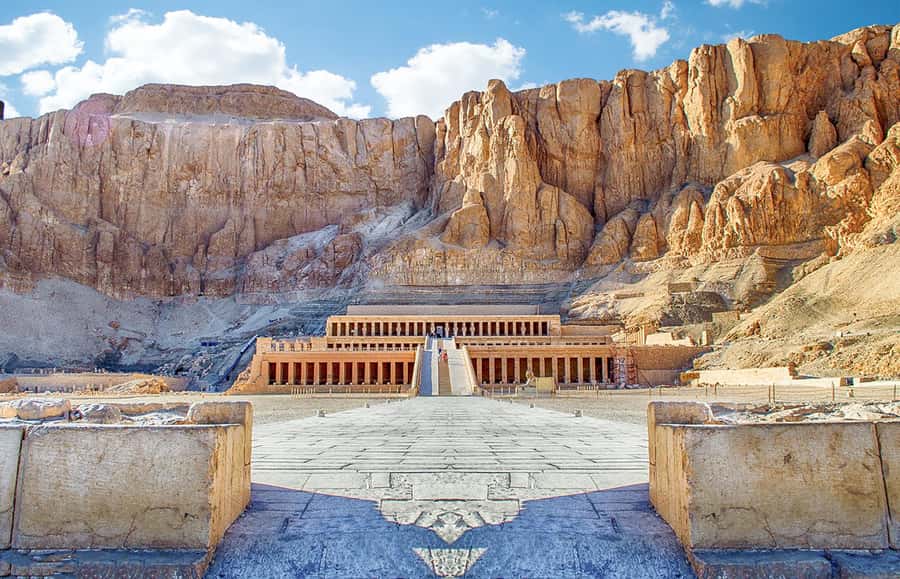 From Aswan:4 Days Nile Cruise Luxor Abu Simbel & Air Balloon - Day 3 in Edfu and Luxor: Temple of Horus, Then Luxor Temple at Night
