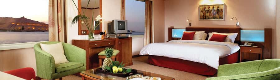 From Aswan: 4 Days Nile River Cruise with Guided Tours - Day 4: Karnak and Luxor Temple, with the trip ending in the city