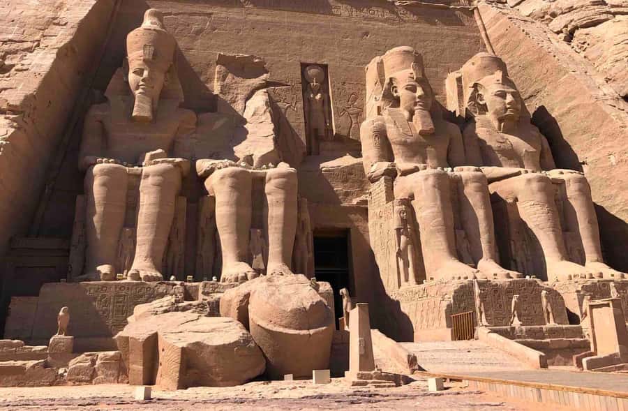 From Aswan: Abu Simbel Ramses and Nefertari Temples Day Trip - Your guide experience: names I’ve seen, and what to watch for