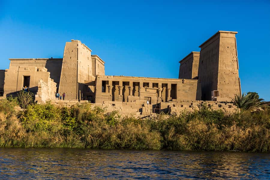 From Aswan: Philae Temple & Motorboat Tour to Nubian Village - Languages, guides, and group comfort on a 7-hour day