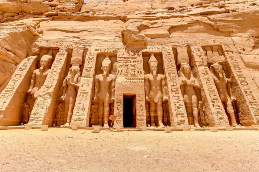 From Cairo: 2-Day Abu Simbel & Luxor Tour - Why Abu Simbel plus Luxor works as a 2-day plan