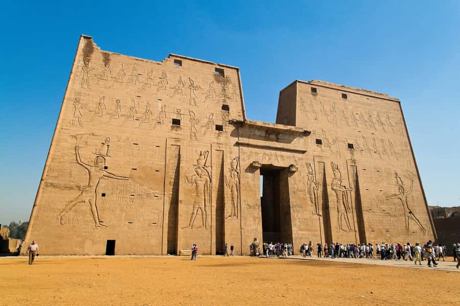 From Cairo: 3-Day Nile Cruise with Hot Air Balloon & Flights - Day 4 Abu Simbel early morning, then back to Cairo