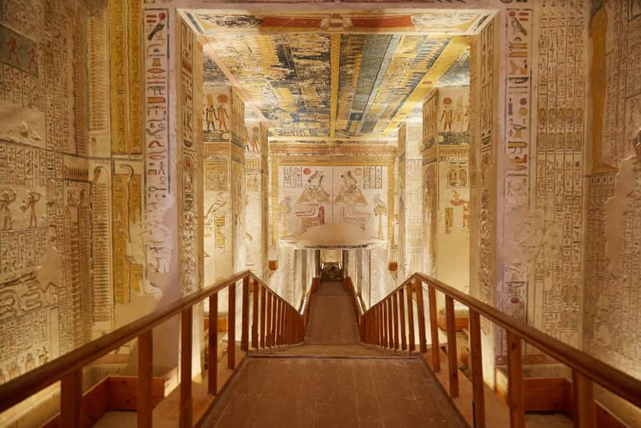 From Cairo: 4-Day Nile Cruise to Aswan w/ Balloon & Flights - Kom Ombo: Two Gods and One Unusual Temple Stop