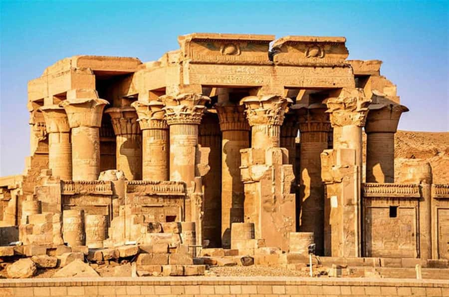 From Cairo: 4-Day Nile Cruise to Aswan w/ Balloon & Flights - Karnak Temple and Luxor Temple, Plus a Felucca Tea Break