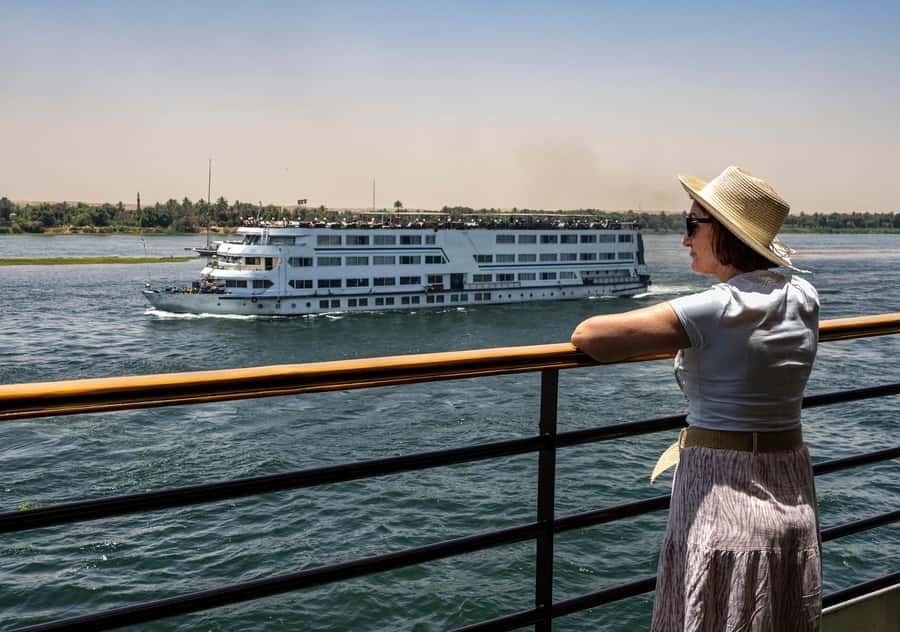 From Cairo: 4-Day Nile Cruise to Luxor with Balloon Flight - Cairo to Aswan: High Dam, Unfinished Obelisk, Philae, then your ship