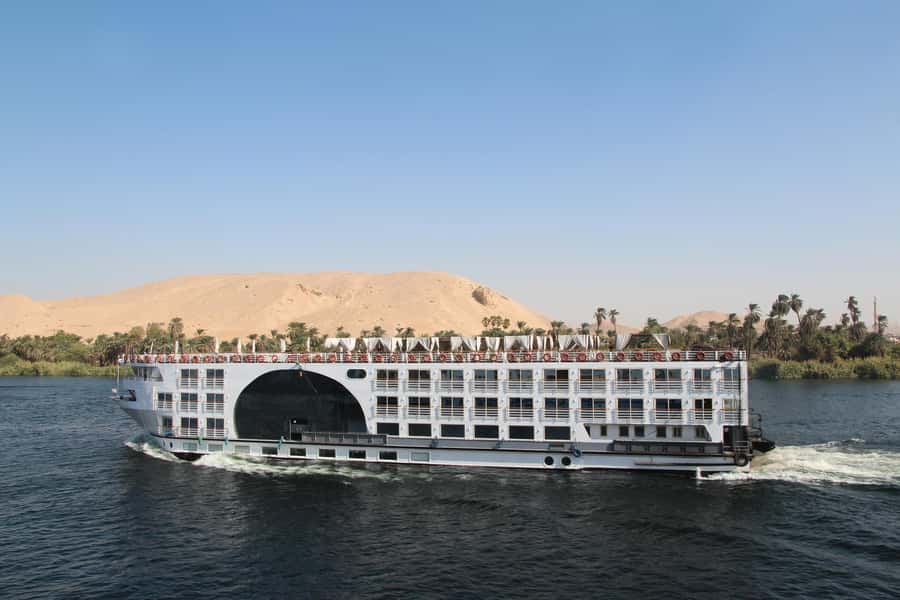 From Cairo: 4-Day Nile Cruise to Luxor with Balloon Flight - Abu Simbel day: The big detour that makes the whole trip feel epic