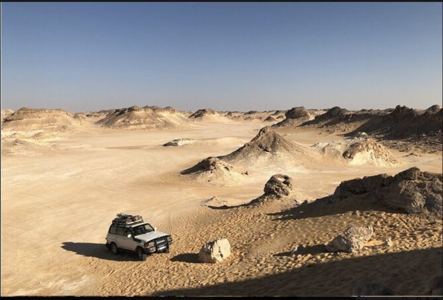 From Cairo: Bahariya Oasis and Black and White Desert Tour - Driving Time, Vehicle Comfort, and What to Pack