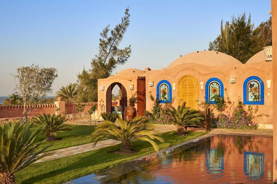 From Cairo: Full-Day Tour to El Fayoum - Wadi El Rayan Waterfalls: Nature Big Enough to Feel Real