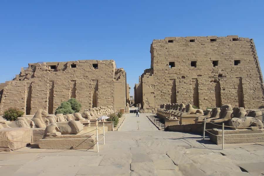 From Cairo: Private All-Inclusive Tour of Luxor by Plane - Karnak Temple, the Avenue of Sphinxes to the Hypostyle Hall