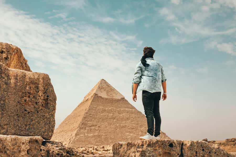 From Cairo: Pyramids of Giza, Sphinx, Saqqara & Memphis Tour - Great Pyramid of Giza and the Khafre pyramid entry option