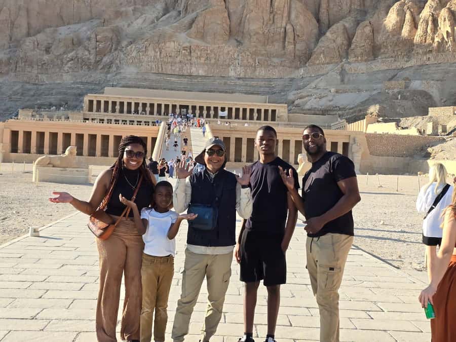 From Cairo: Trip to Luxor By Flight and King Tut Tomb Visit - Valley of the Kings: King Tutankhamun and the Tomb-Rotation Reality