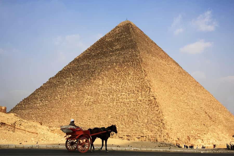 From Giza: Day tour to Giza Pyramids Tour with Pickup - Seeing the Sphinx and Valley Temple Without the Rush
