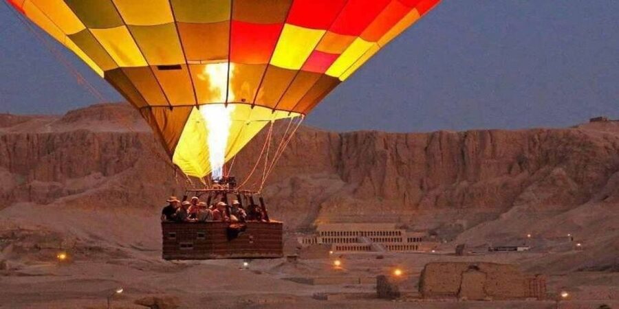 From Hurghada: 1-Night in Luxor, Hot Air Balloon, & Transfer - Should You Book This Hurghada To Luxor Sunrise Balloon Experience?