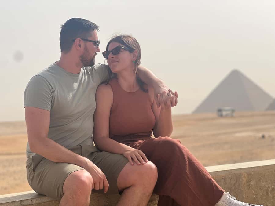 From Hurghada: Cairo and Giza Highlights Full-Day Tour - Great Sphinx and Valley Temple: what to notice besides the iconic face