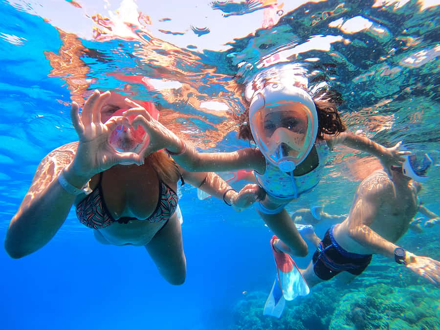 From Hurghada: Giftun Island Cruise with Lunch & Watersports - Onboard Lunch, Drinks, and What to Eat Like a Pro