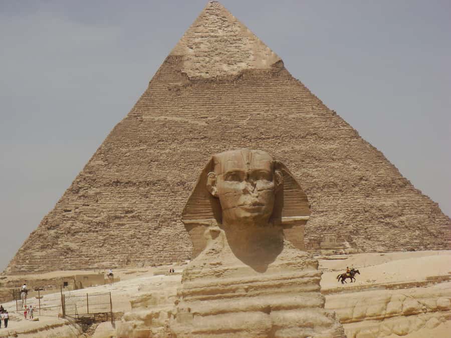 From Hurghada: Pyramids and Egyptian Museum Tour & Boat Ride - Hurghada to Cairo, One Big Day You Will Feel in Your Legs