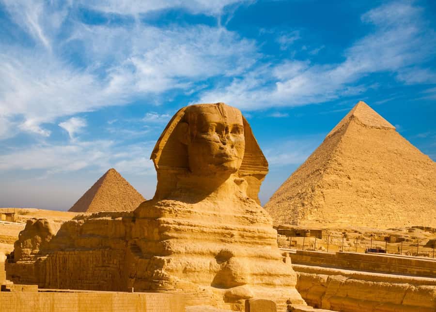 From Hurghada: Pyramids and Egyptian Museum Tour & Boat Ride - Shopping Stops, Perfume and Papyrus, and How to Keep Control of Your Day