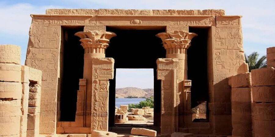 From Luxor: 5-Day Nile Cruise to Aswan with Balloon Ride - Day 3: Edfu Temple with Horus, then Kom Ombo’s double temple layout