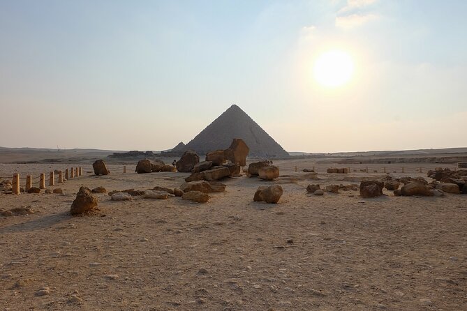 Full-Day Tour to Giza Pyramids, Memphis, and Saqqara with lunch - Lunch on the way: included, but read the group-size note