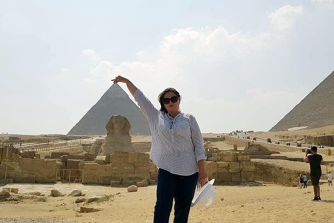 Full-Day Tour to Giza Pyramids, Memphis, and Saqqara with lunch - Starting with pickup and an AC ride through Cairo traffic
