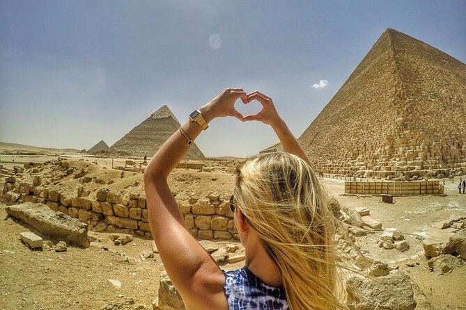 Full day tour to Giza Pyramids Memphis City And Sakkara Pyramid - Starting at 8:00 am: hotel pickup and private transport that actually helps