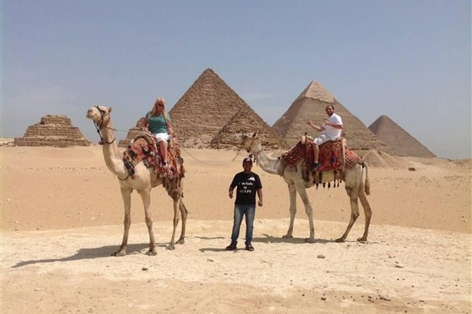 Full Day Tour to Giza Pyramids with Camel Ride and Egyptian Museum in Cairo - A long day that actually works: Giza plus the Egyptian Museum