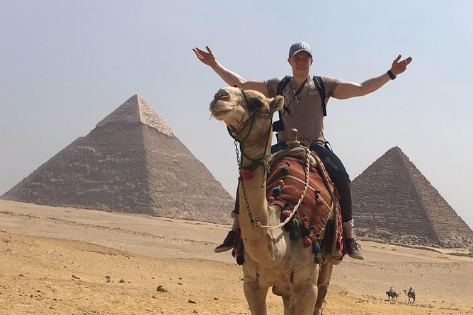 Full day tour to Pyramids Sphinx and Egyptian Museum of Cairo - Private guide energy: what you gain when it is just your group