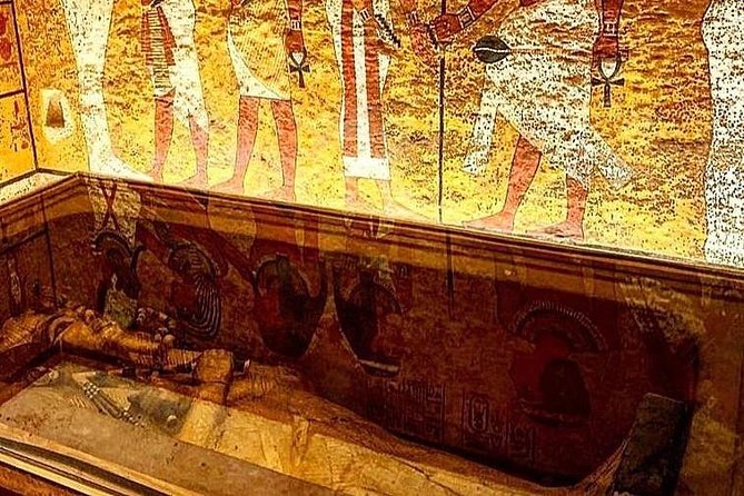 Full-Day Trip from Hurghada to Luxor and the Valley of the Kings - Temple of Hatshepsut at Deir el-Bahari: the West Bank moment