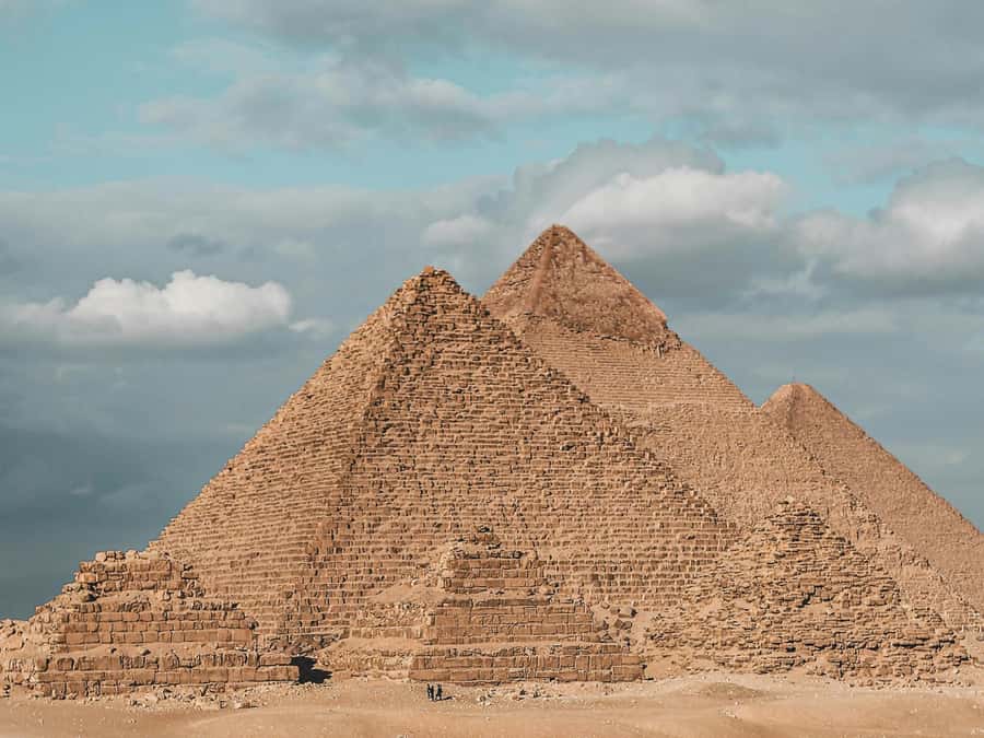 Giza: Pyramid, Memphis, Sakkara W/Opt Dahshur & Felucca Tour - Giza Plateau: Pyramids and Great Sphinx with better pacing