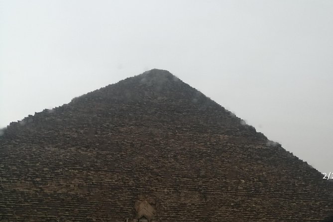 Giza pyramids and sphinx - Stop 1 at the Pyramids: Cheops, Chephren, Menkaure in one focused session