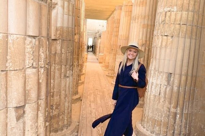 Giza Pyramids, Sphinx and Egyptian Museum tour - Seeing the Great Sphinx and Valley Temple like a history lesson in stone
