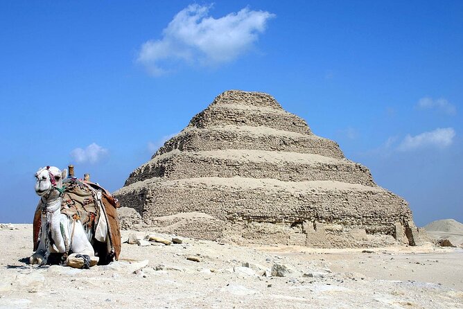 Giza pyramids, Sphinx, and the big museumum - Cheops Pyramid on the Giza Plateau: Raa, One Million Stones, and the Big Picture