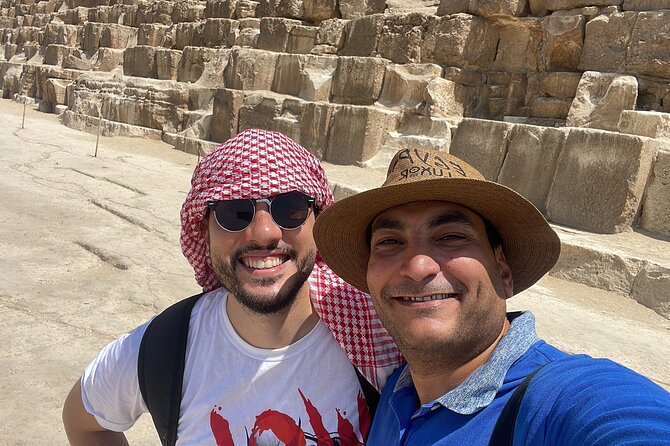 Giza Pyramids, Sphinx, Egyptian Museum day tour with a guide - Stop 3: Valley Temple of Kefren and the Great Sphinx from a close point