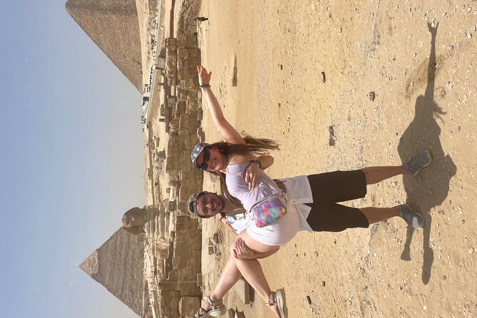 Giza Pyramids, Sphinx, Egyptian Museum day tour with a guide - Meeting up, pickup options, and keeping the day smooth