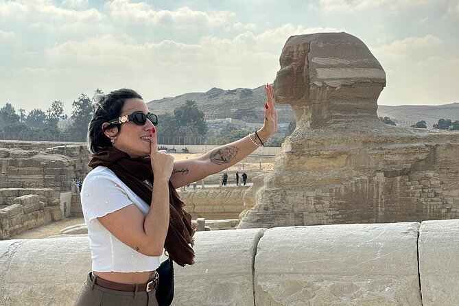Guided Tour to Giza Pyramids ,Sphinx, Camel & inside the pyramids - Logistics that keep it smooth at a famous, chaotic site