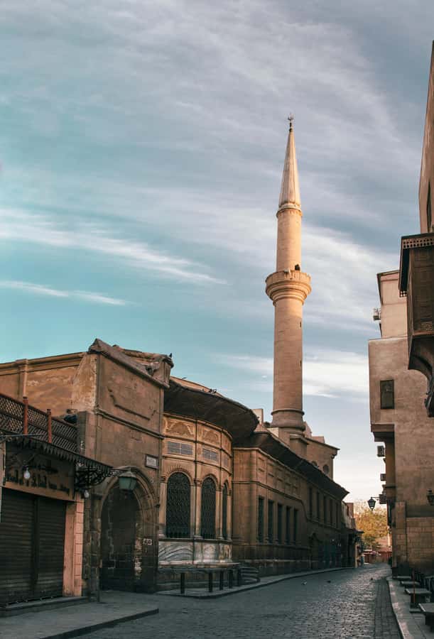 Half Day Tour: El Moez Street, Al Azhar Park and Bazar - Stop 1: El Muizz Street, Where Islamic Architecture Becomes Real