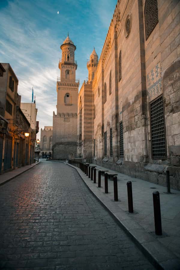 Half Day Tour: El Moez Street, Al Azhar Park and Bazar - Getting In and Out Smoothly: Pickup Times, Vehicle, and Meeting Point
