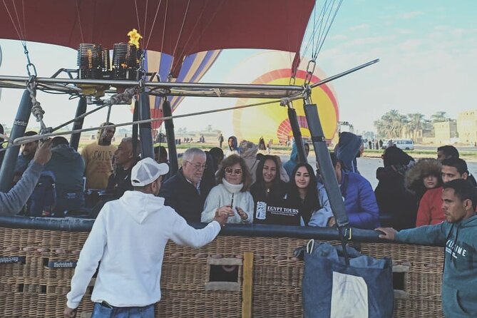 Hot Air Balloons Ride Luxor, Egypt - In the Basket: English Narration and Real Views of Luxor