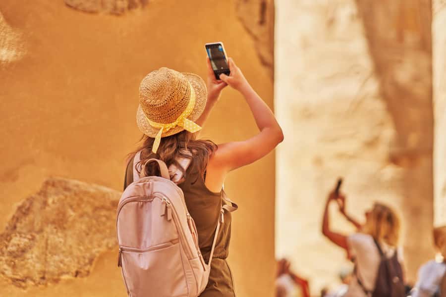 Hurghada: 2-Day Luxor Highlights & Hot Air Balloon & Hotel - Karnak Temple: when scale stops being a word
