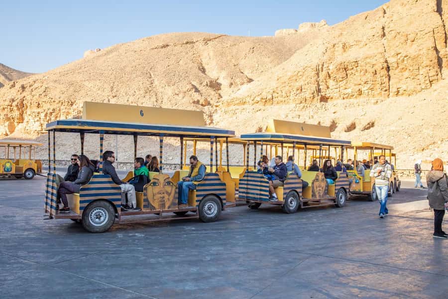 Hurghada: 2-Day Luxor Tour with Hotel, Balloon, & Boat Ride - Sunset Felucca on the Nile: Calm Cruise, Quick Timing